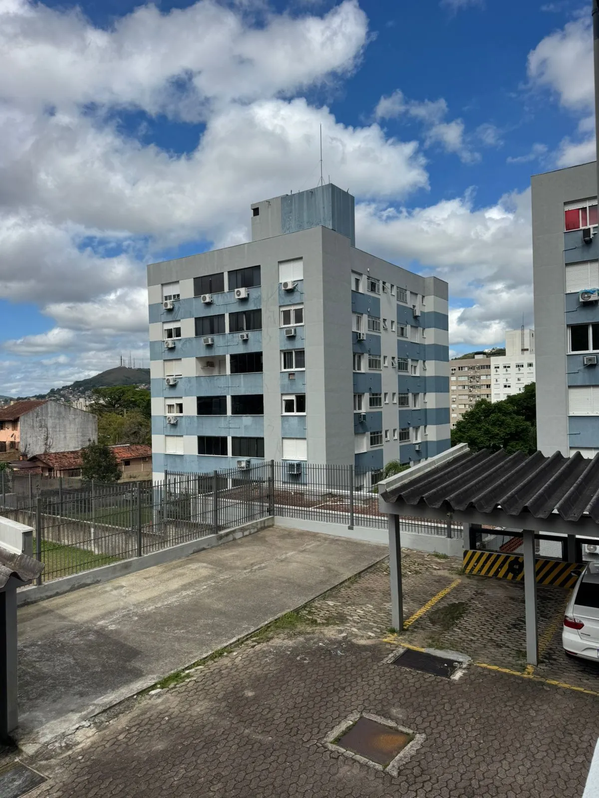 Imagem Apartamento com 2 dormitórios e 1 vaga de garagem !
