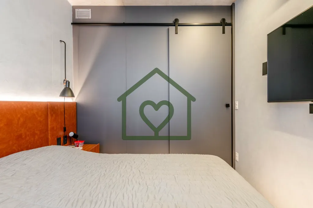 Imagem Viva com sofisticação em um dos bairros mais nobres de Porto Alegre. Este apartamento garden de 20...