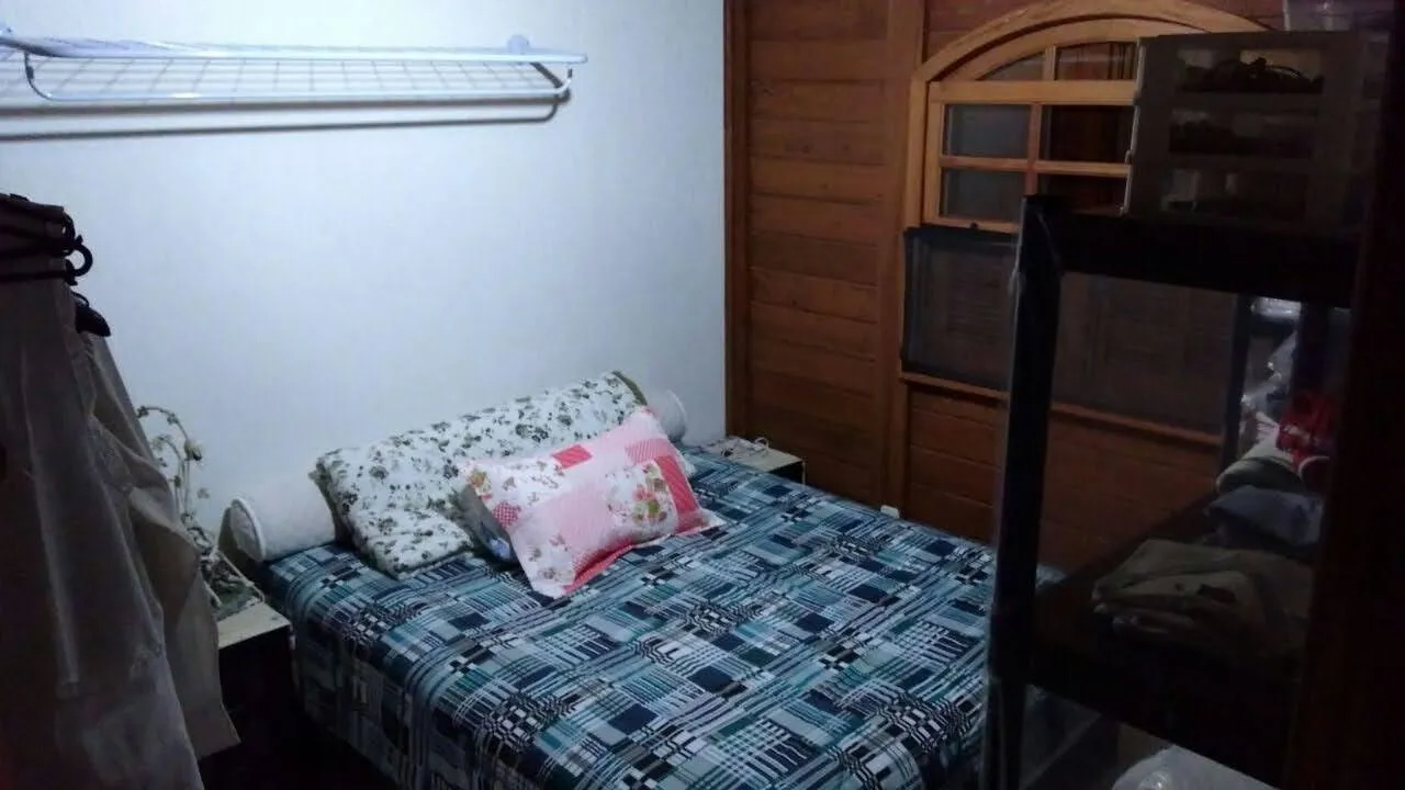 Imagem CASA AVARANDADA- PARQUE SUIÇA-CAIEIRAS