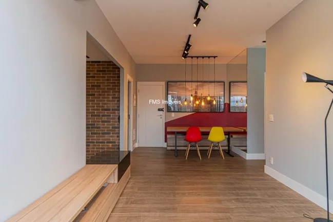 Imagem Apartamento para locação com 2 quartos e 2 vagas na Chácara Santo Antônio.