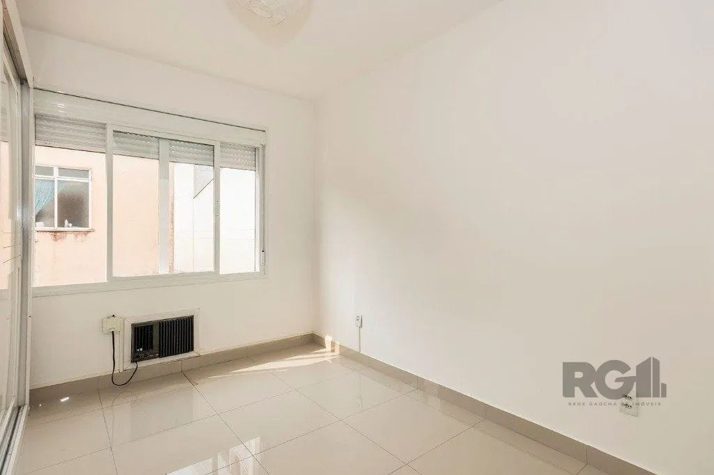 Imagem Excelente apartamento de 75m² com 2 dormitórios no bairro Santana