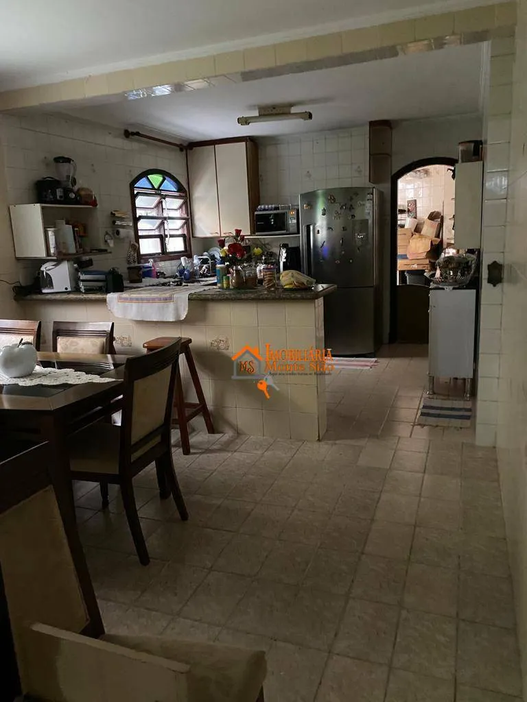 Imagem Casa com 3 dormitórios à venda, 170 m² por R$ 690.000,00 - Jardim Santa Mena - Guarulhos/SP