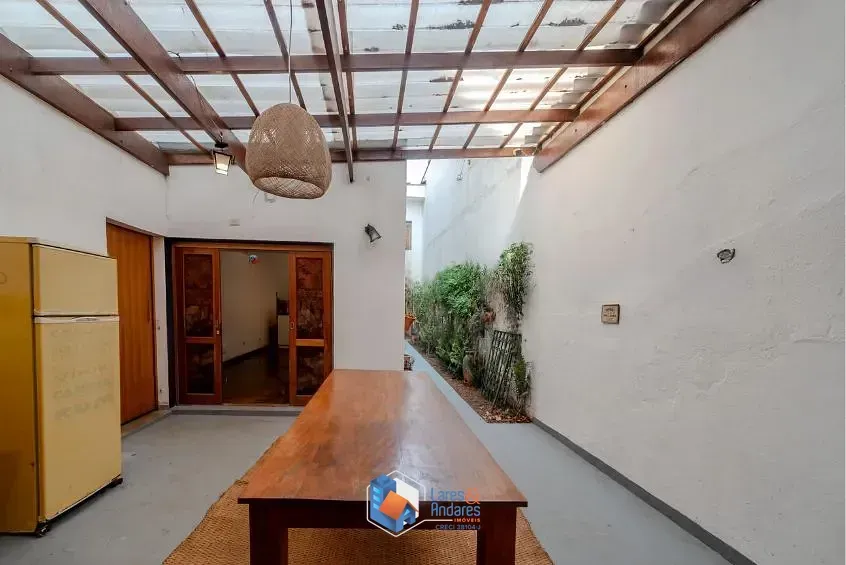 Imagem Casa para venda em Vila Pompéia com 4 quartos, sendo 4 suítes, 231m²