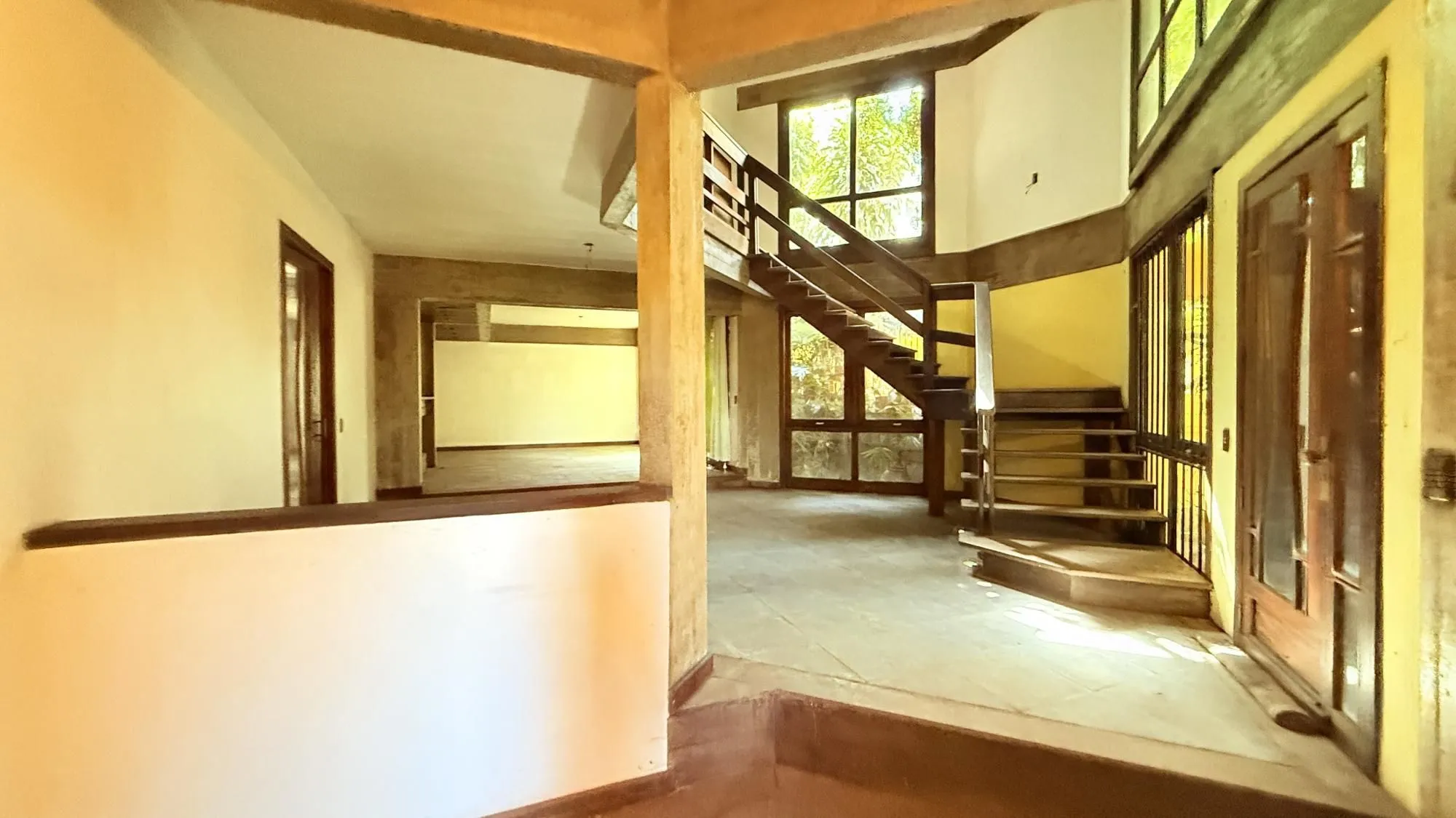 Imagem Casa na zona sul de frente para o Guaíba.