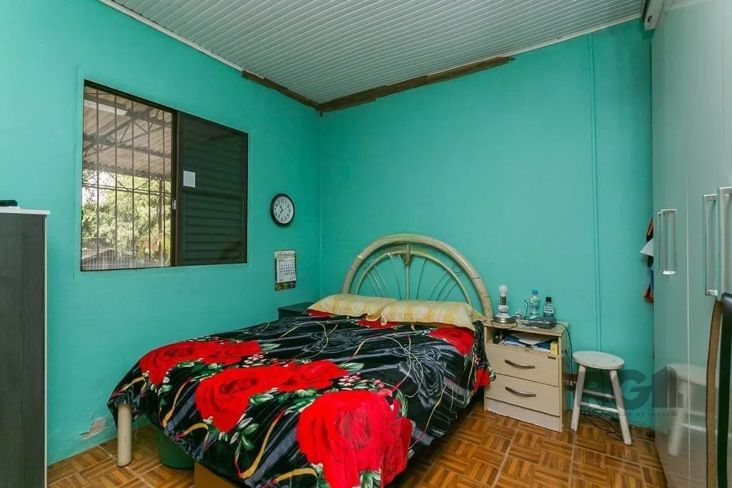 Imagem Casa 2 dormitórios no bairro Cristal