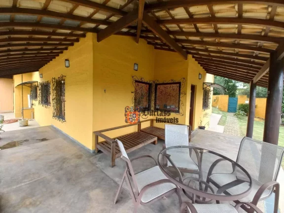 Imagem Chácara com 3 dormitórios à venda, 1850 m² por R$ 1.950.000,00 - Condomínio Residencial Vila Rica - Bragança Paulista/SP