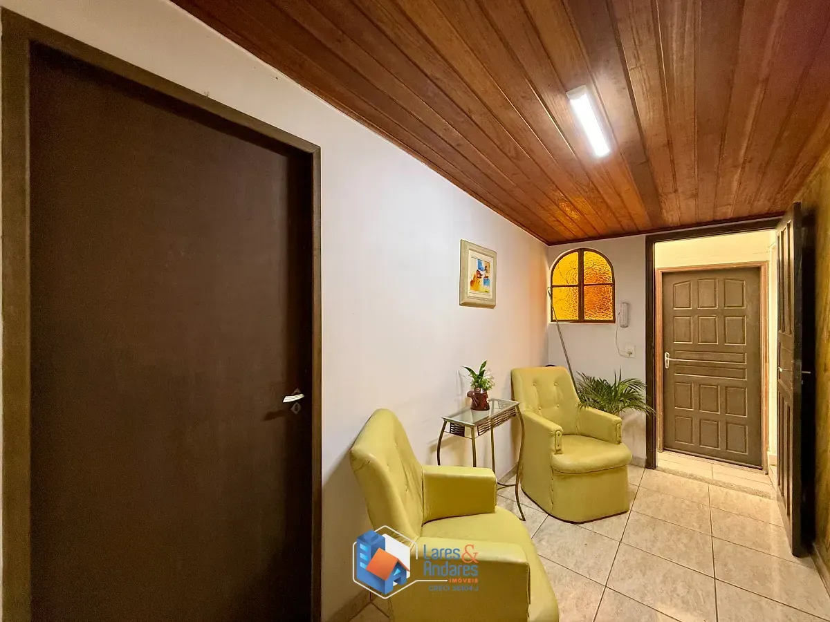 Imagem Casa comercial para venda em Interlagos, 187m²