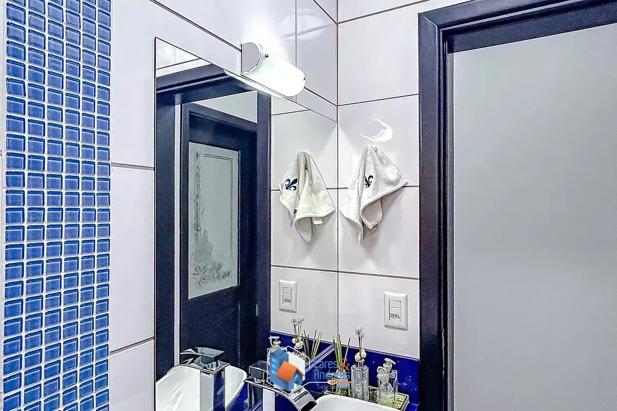 Imagem Casa para venda em Penha de França com 4 quartos, sendo 4 suítes, 212m²