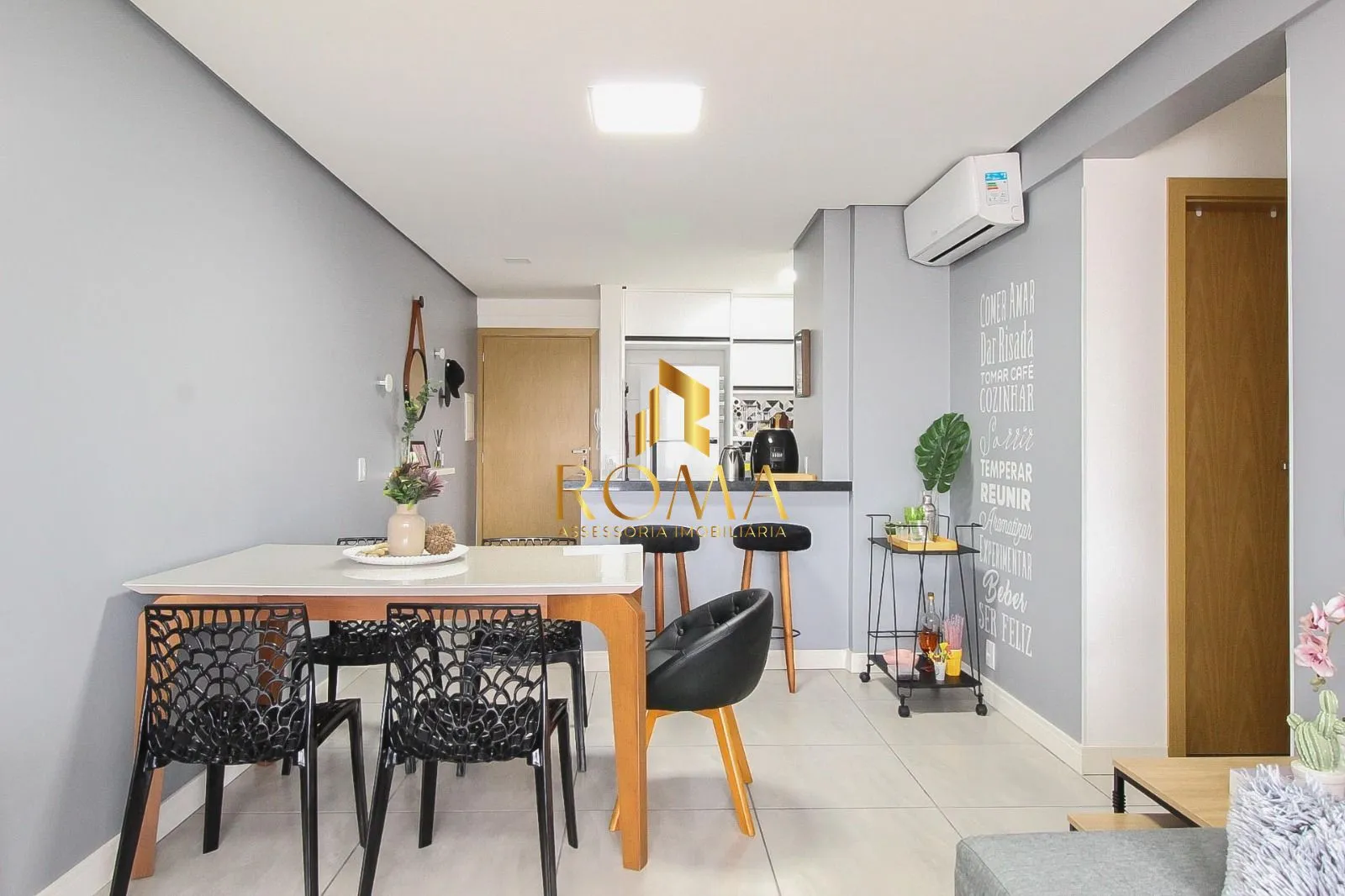 Imagem Apartamento com 2 dormitórios no bairro Zona Nova em CAPÃO DA CANOA- RS.