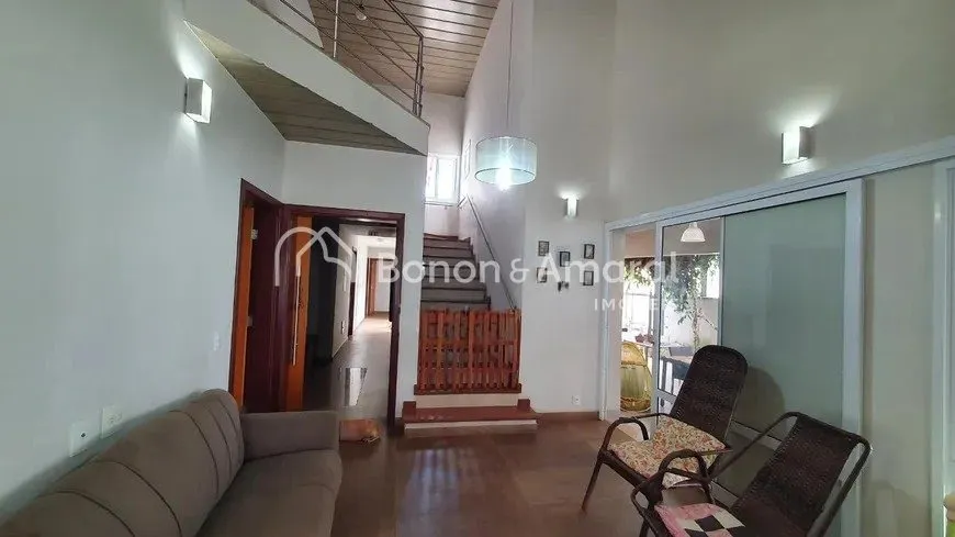 Imagem Casa para venda no condomínio Parque das Quaresmeiras - Campinas/SP