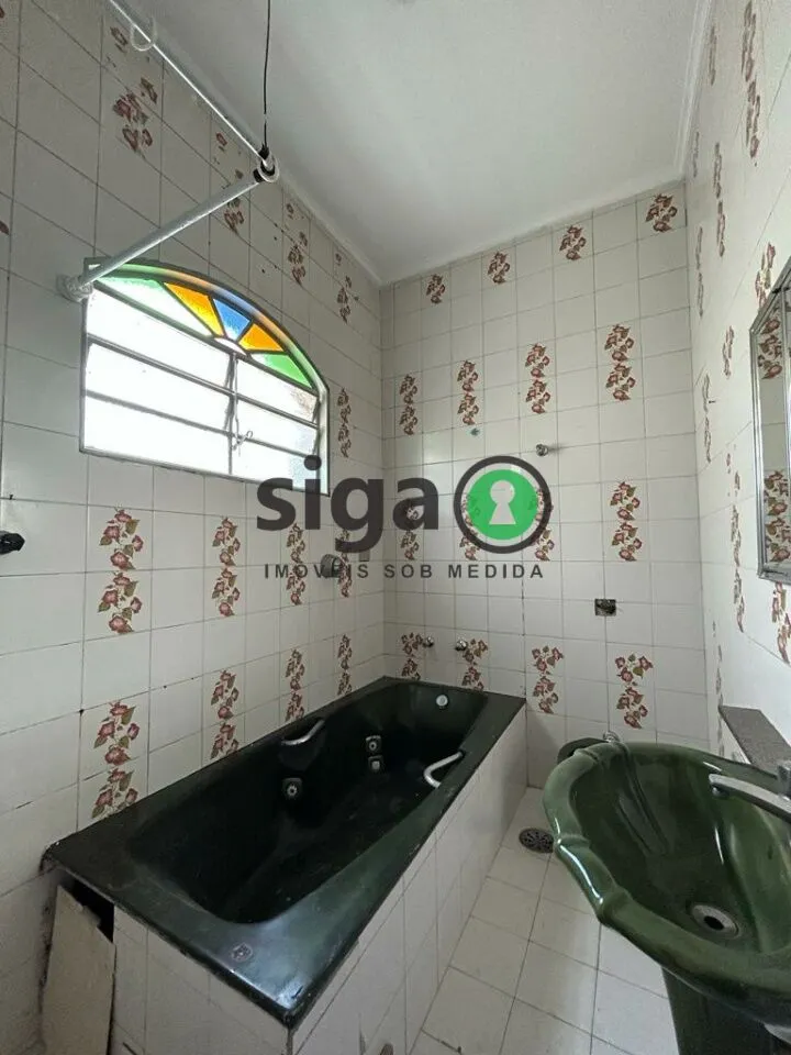 Imagem Casa Ampla com 260m², 6 quartos, 1 vaga - disponível para venda e locação!