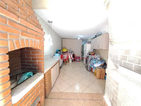 Imagem Sobrado a venda na Vila Matilde 3 Dormitórios sendo 3 Suítes, 5 Vagas, 180 m
