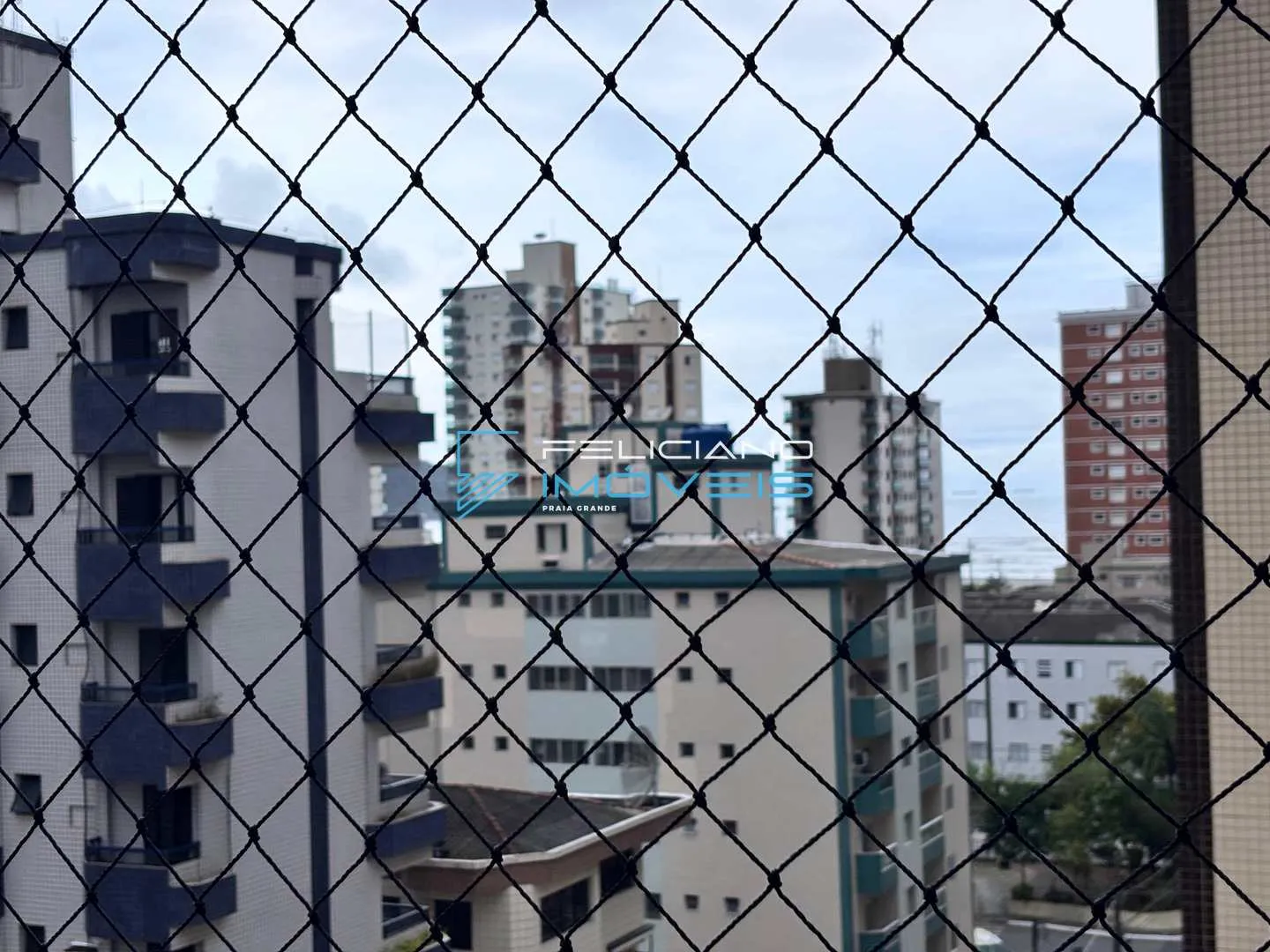 Imagem Apartamento com 2 quartos, Guilhermina, Praia Grande - R$ 450 mil, Cod: 5936