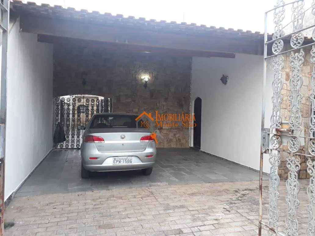 Imagem Casa com 3 dormitórios à venda, 200 m² por R$ 800.000,00 - Jardim Toscana - Guarulhos/SP