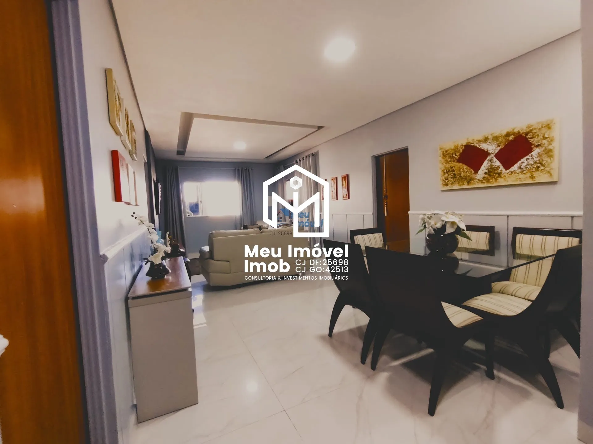 Imagem Casa 3 Quartos 3 Suítes 1 Vaga 135m² Área de Serviço