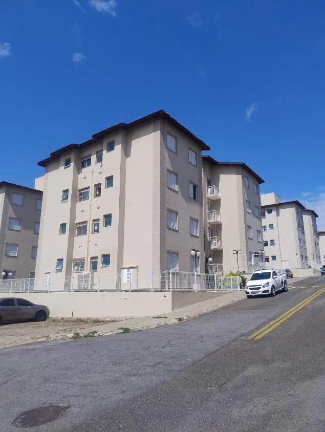 Foto do imóvel Apartamento com 2 Dormitórios, Varanda e 1 Vaga 45 m² em Rua Manoel Dias Pimenta