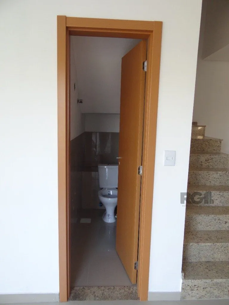 Imagem Casa / sobrado no Condomínio Verdes Campos de 3 dormitórios DESOCUPADA