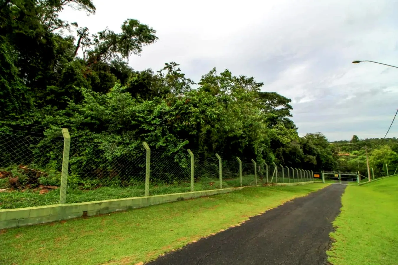 Imagem Casa Alto Padrão para Venda no Condomínio Jardim Solar do Bosque