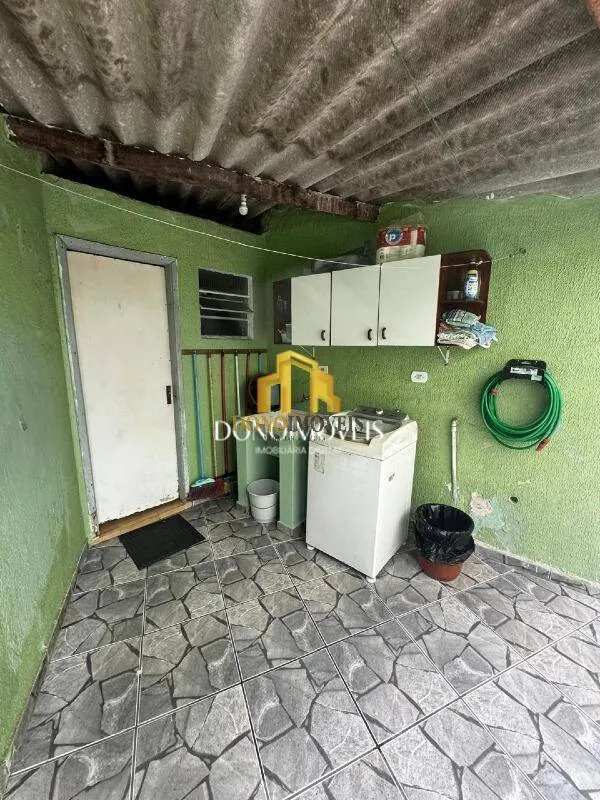 Imagem Casa 2 dorms 4 vagas quintal com churrasqueira Demarchi SBC