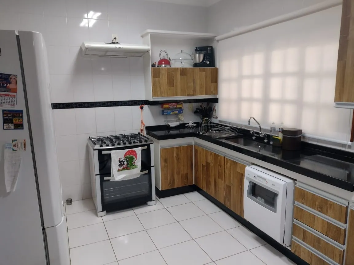 Imagem Casa à venda 4 Quartos, 4 Suites, 4 Vagas, 395M², Urbanova, São José dos Campos - SP | Condomínio Alto da Serra I