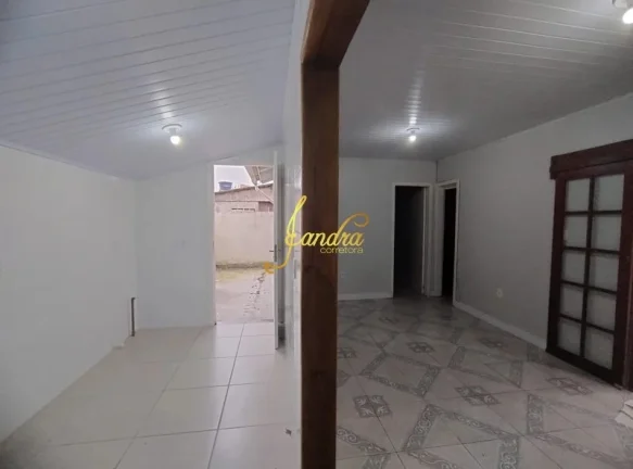 Imagem Casa Capão Novo 03 qdas mar 2 dormitórios garagem fechada