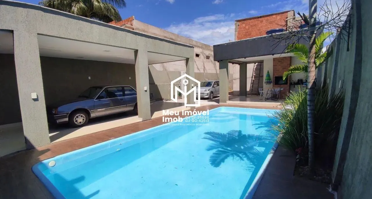 Imagem Casa 3 Quartos 1 Suíte 7 Vagas 330m² Arniqueiras/DF