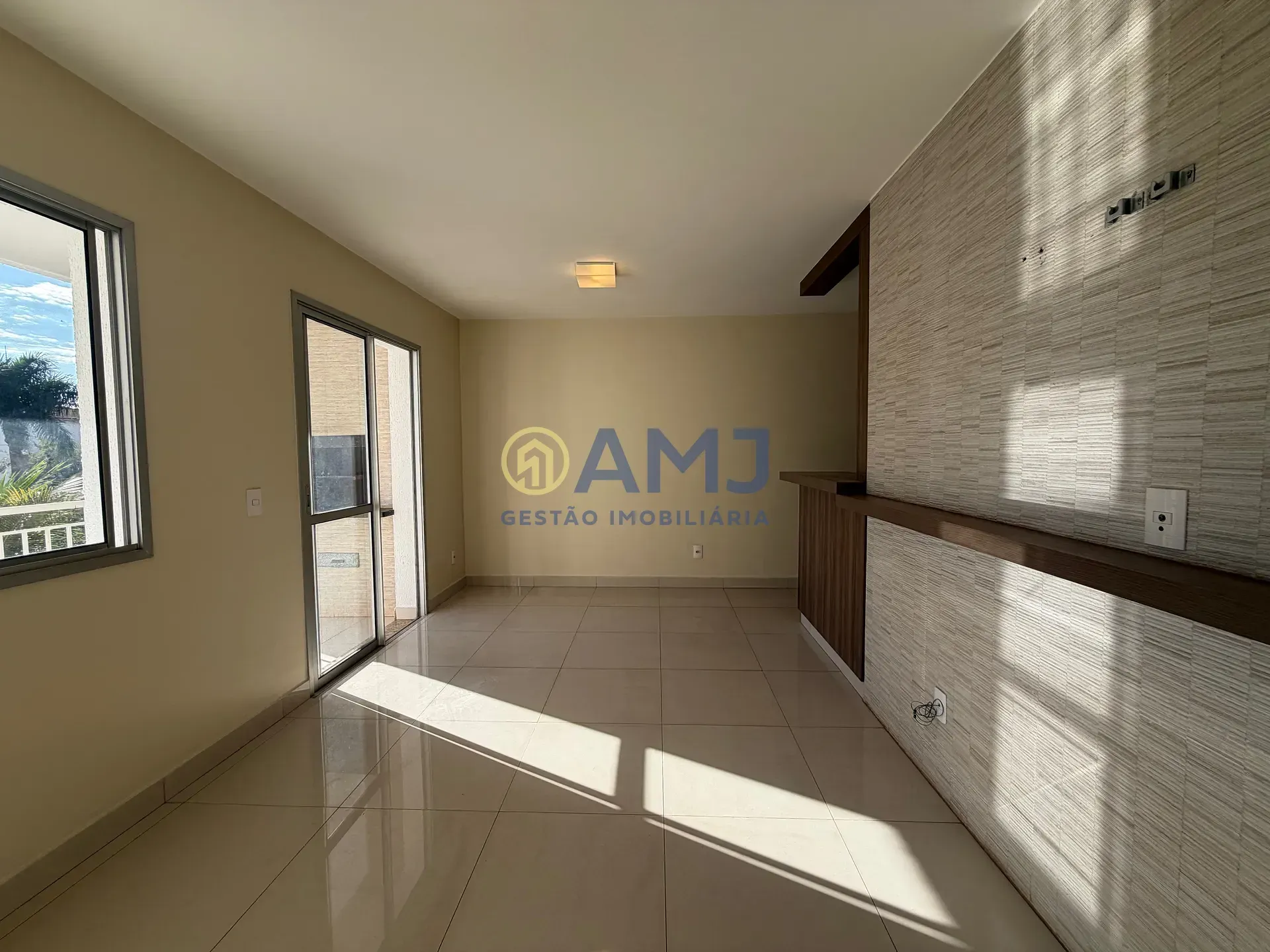 Foto do imóvel APARTAMENTO PARA ALUGUEL | 2 QUARTOS | RECANTO PRAÇAS I | SETOR NEGRÃO DE LIMA - GOIÂNIA em Endereço não informado
