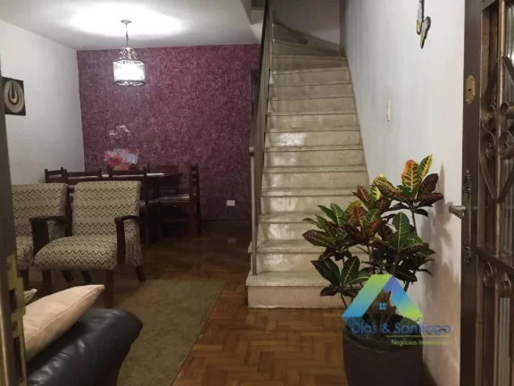 Foto do imóvel Sobrado com 2 Quartos e 2 banheiros à Venda, 110 m² por R$ 520.000,