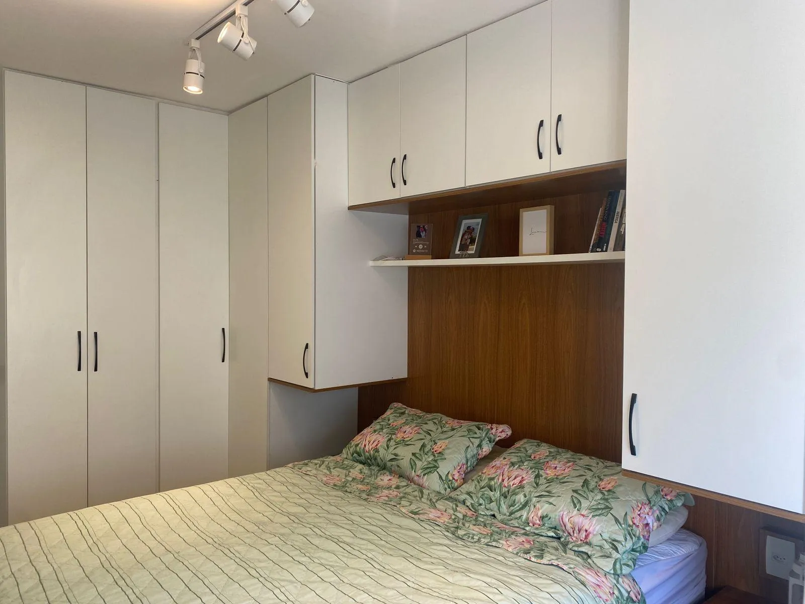 Imagem Apartamento para Venda em Rio de Janeiro, Taquara, 2 dormitórios, 1 banheiro, 1 vaga
