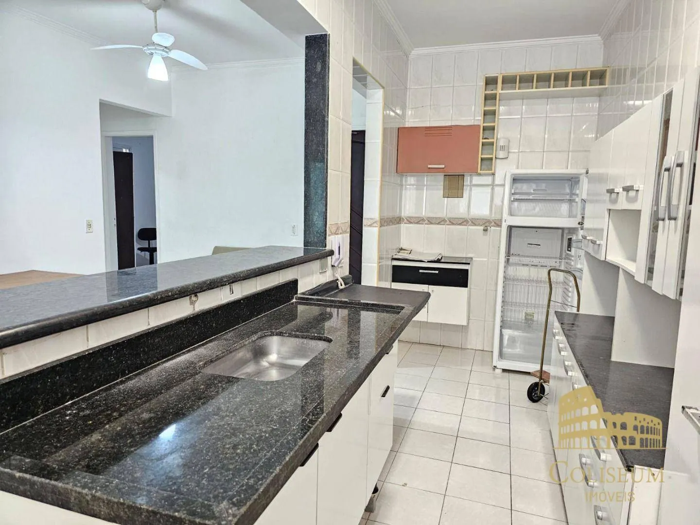 Foto do imóvel Apartamento com 2 dormitórios à venda, 69 m² por R$ 390.000,00 - Vila Assunção - Praia Grande/SP