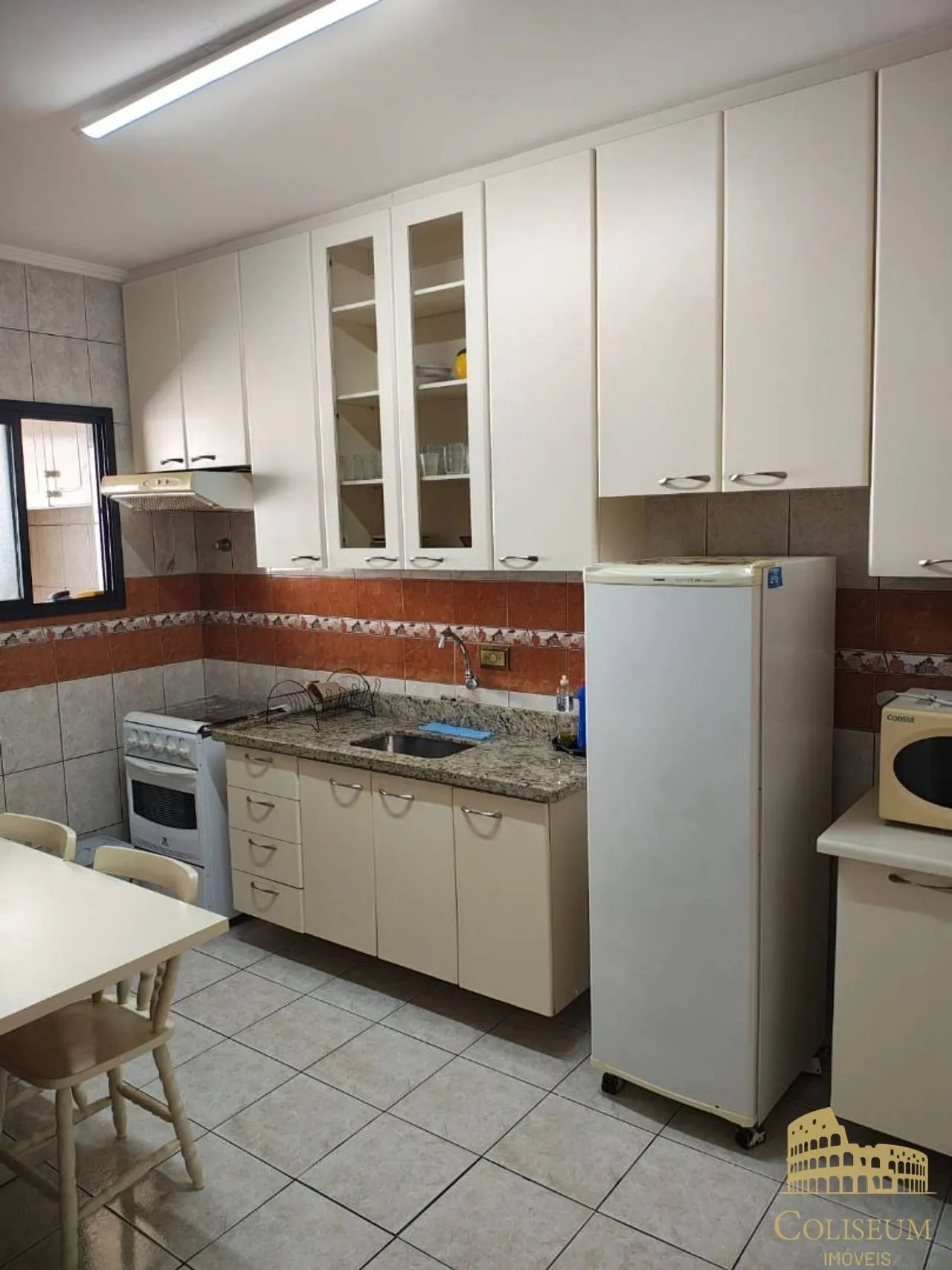 Imagem Apartamento 1 Dormitório, 1 Vaga, 50 mts da Praia
