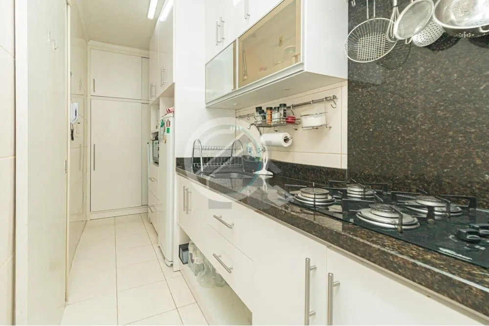 Imagem Ótima oportunidade para investir em um apartamento no Menino Deus, Porto Alegre! À venda por um pr...