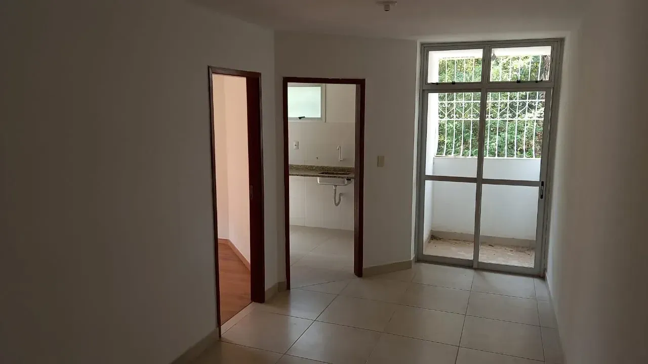 Imagem Apartamento com 3 Quartos à Venda, 56 m² em Ingá - Betim