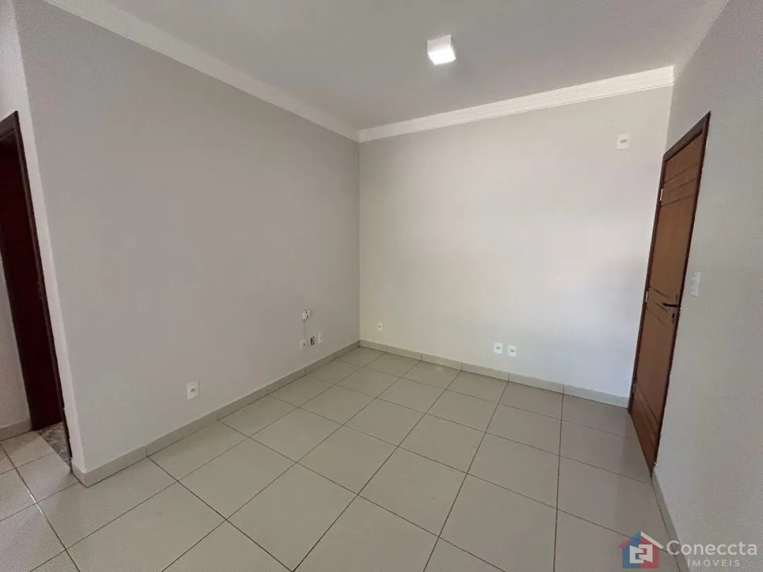 Imagem Apartamento com 2 dormitórios à venda, 64 m² por R$ 260.000,00 - Cerrado - Patos de Minas/MG