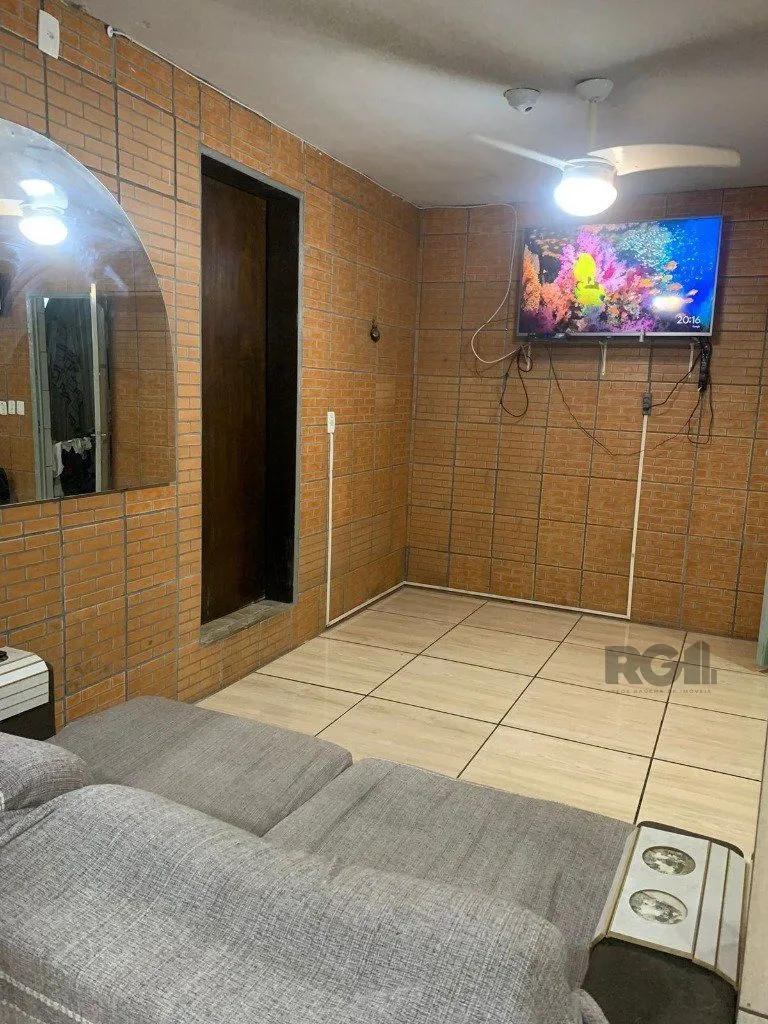 Imagem Vende-se casa 3 quartos com suíte e 3 vagas de garagem - 130m² - Jardim Itu Sabará