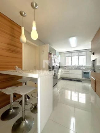 Imagem Apartamento | Centro | 3 suítes | 182m²