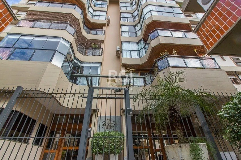 Imagem apartamento de 2 quartos, suíte e 1 vaga de garagem no bairro Menino Deus