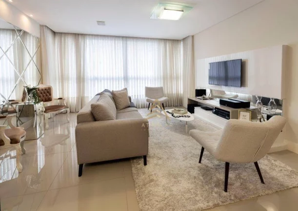 Imagem Apartamento com 3 dormitórios à venda, 128 m² por R$ 2.990.000,00 - Centro - Balneário Camboriú/SC
