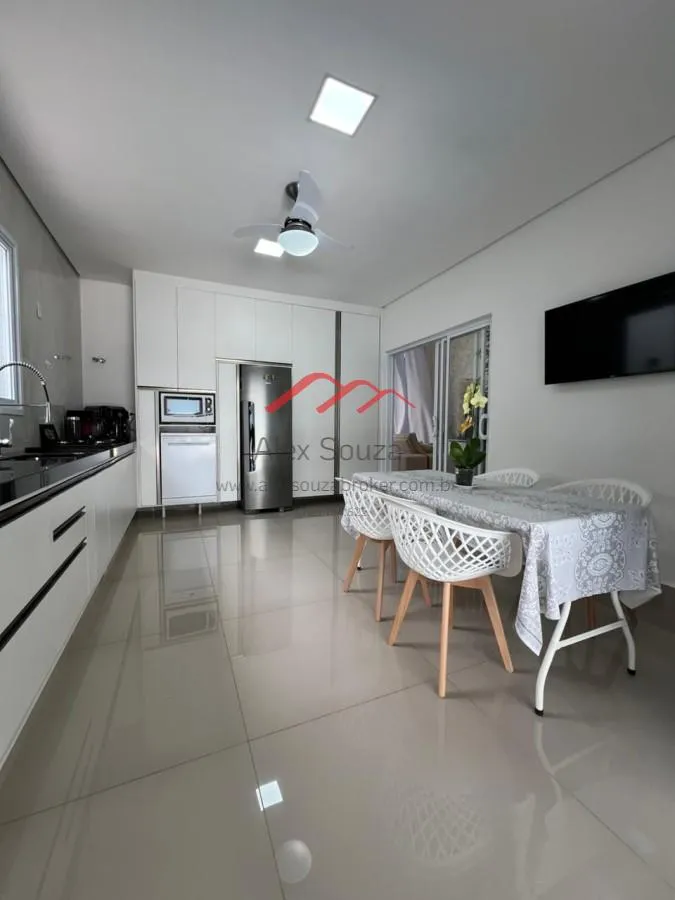 Imagem Casa em Condomínio para Venda em Hortolândia, Parque Ortolândia, 3 dormitórios, 1 suíte, 3 banheiros, 4 vagas