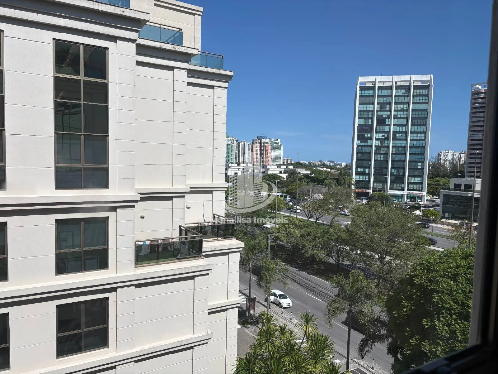 Imagem Aluguel de sala comercial, 72 m2, Barra da Tijuca, condomínio Le Monde Office. Apresentamos esta op...
