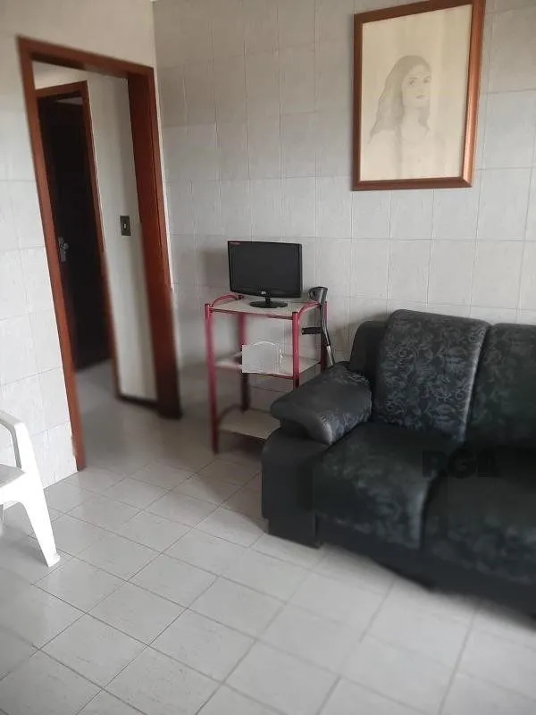 Imagem Casa 4 dormitórios, 1 suíte, vagas de garagem, Bairro Bom Princípio