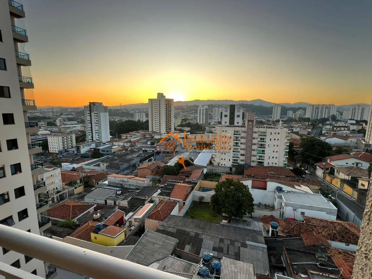 Imagem Apartamento com 2 dormitórios à venda, 57 m² por R$ 450.000,00 - Vila Milton - Guarulhos/SP