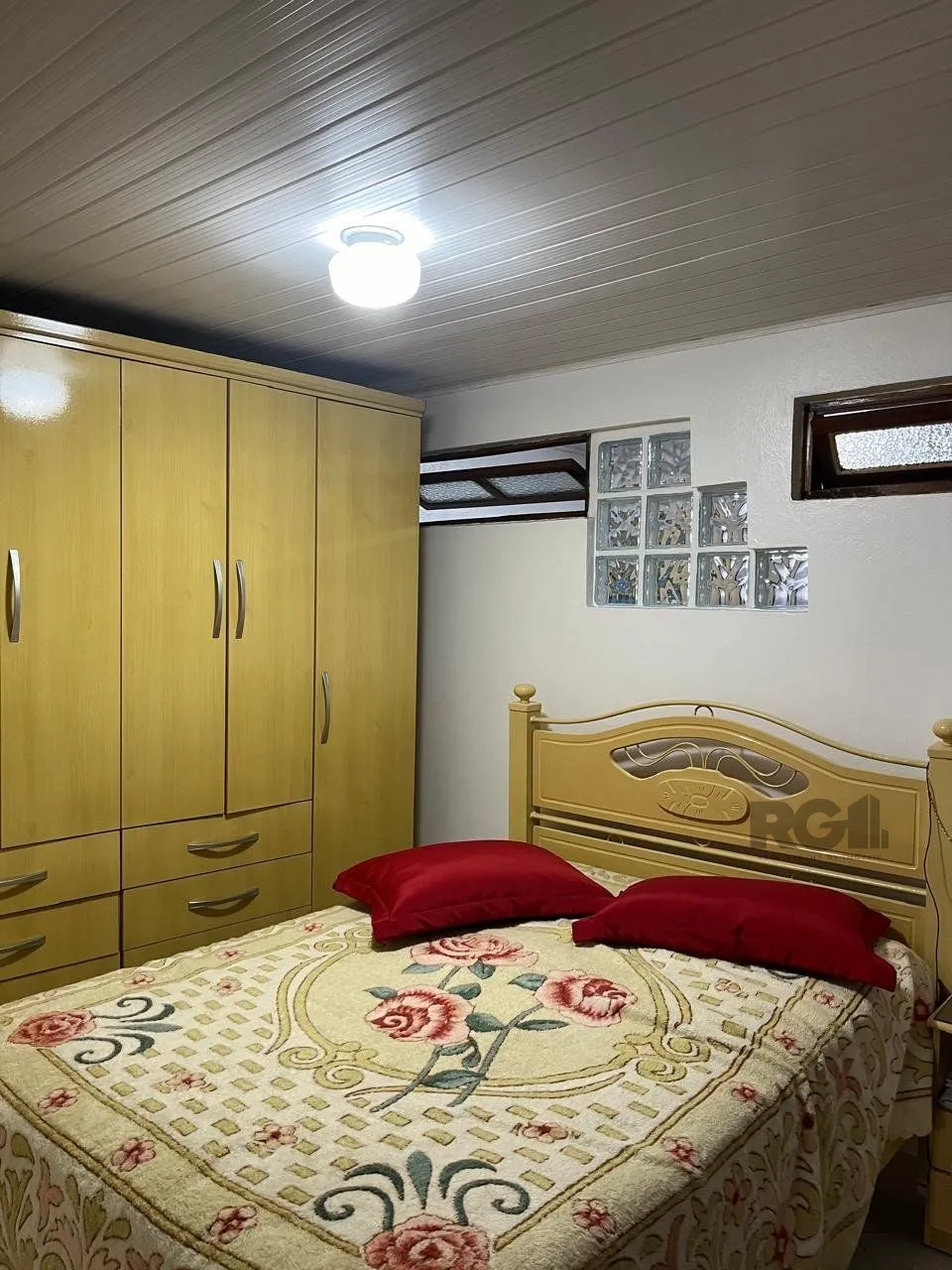 Imagem Casa 3 dormitórios, 2 vagas, Bairro Princesa Izabel