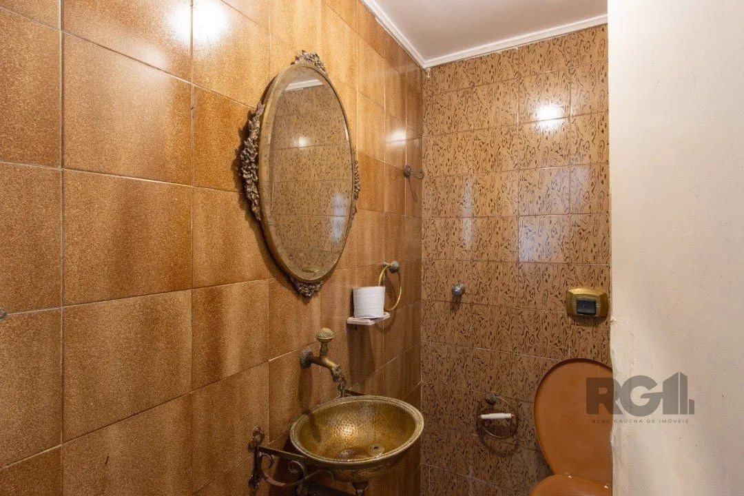 Imagem Casa para Venda - 337m², 3 dormitórios, sendo 1 suites, 3 vagas - Cristal