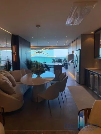Imagem Apartamento Frente Mar para Venda em Balneário Camboriú, CENTRO, 4 dormitórios, 4 suítes, 5 banheiros, 4 vagas