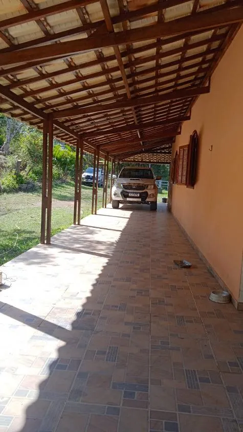 Imagem Vendo um excelente sítio em Carmo do Cajuru /MG , com 90.000 m² de área,