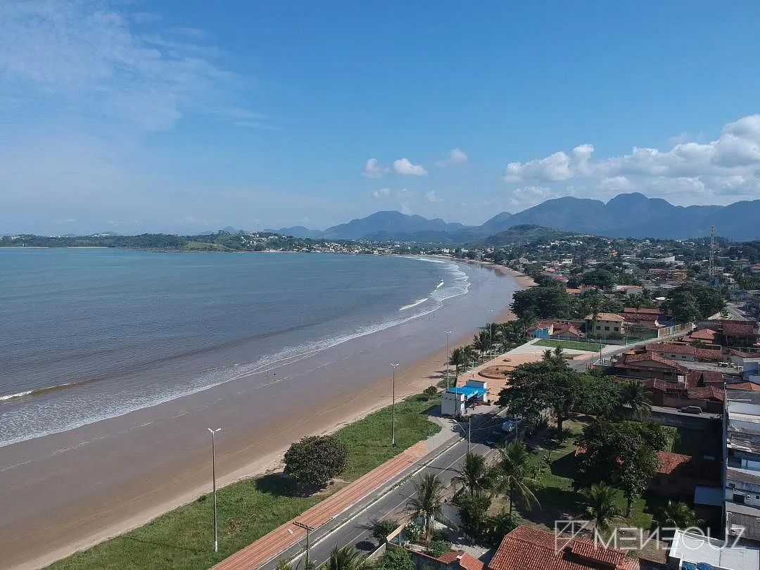 Imagem Casa a venda em Guarapari, de frente para a praia de santa monica