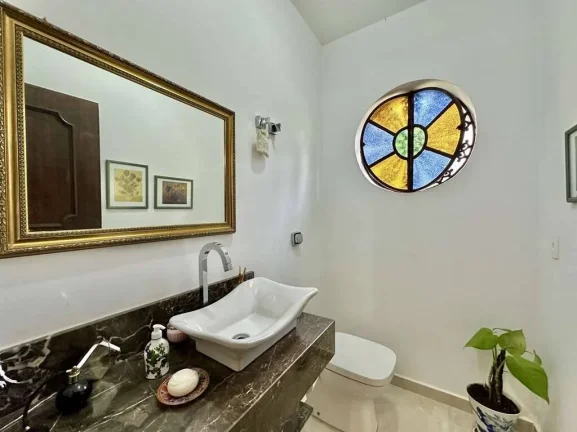 Imagem Cond Pq do Refúgio - 2.900 m² terreno, 5 suítes, piscina, quadra, pomar!