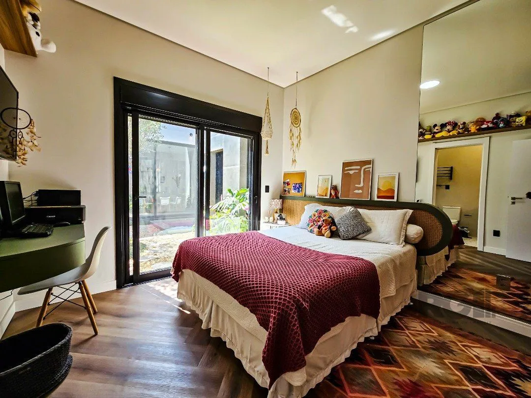 Imagem Casa mobiliada com 3 suítes no Condomínio Alphaville Gravataí