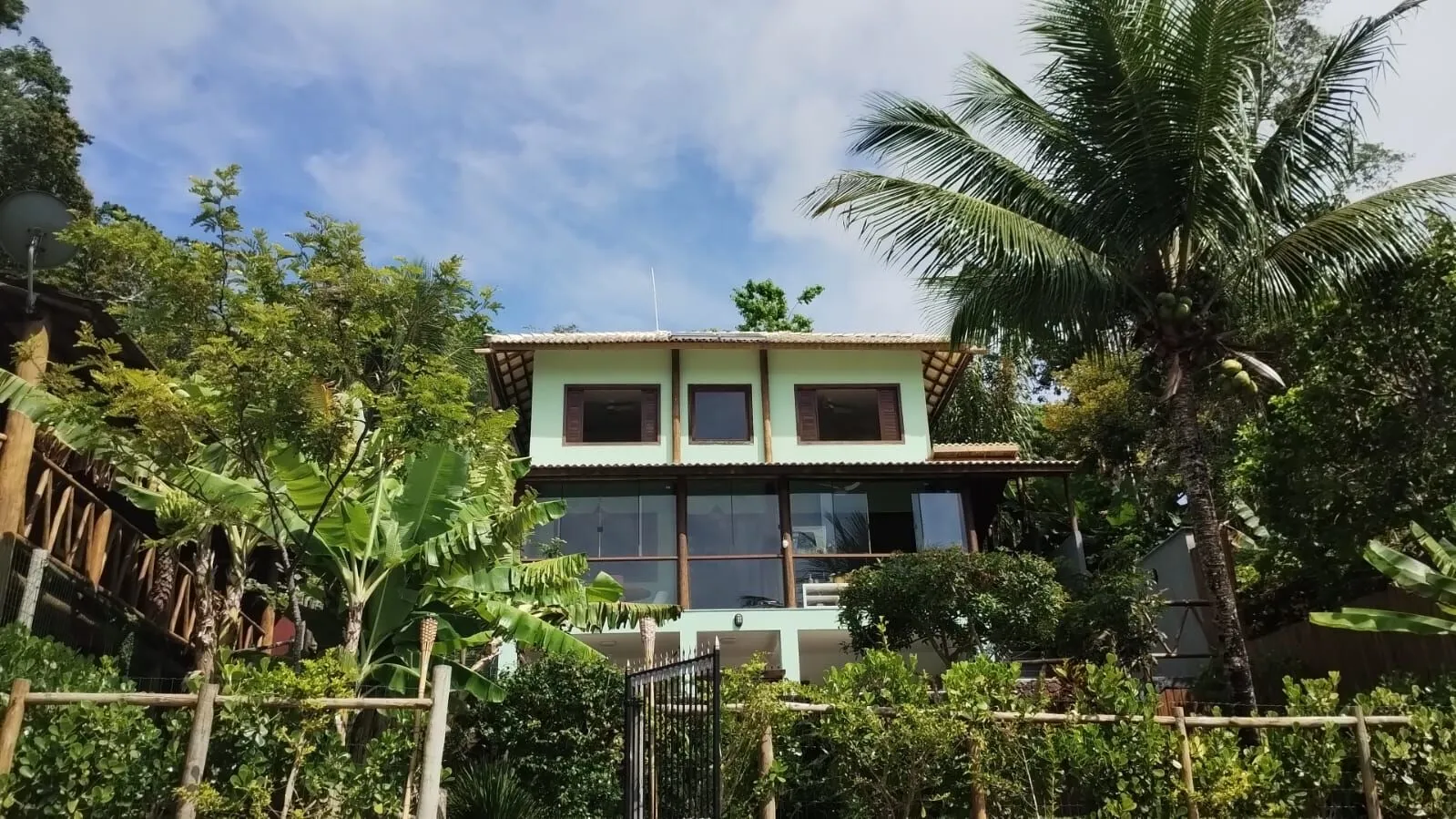 Foto do imóvel Casa à venda em Lagoa do Aruá, Mata de São João - Loteamento Quinta do Castelo da Torre em Lagoa do Aruá, Mata de São João - Bahia
